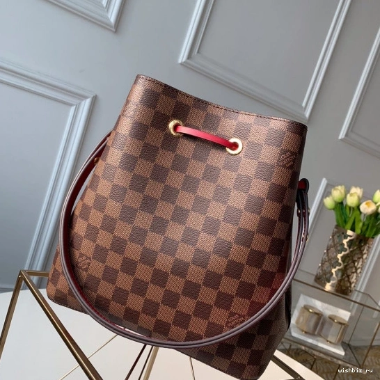 WIS VUITTON LOUIS NÉONOÉ 0728